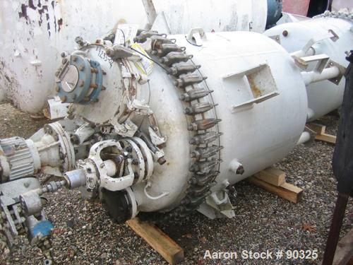USED: Dedietrich approximately 200 gallon glass lined reactor. Rated 90 psi/full vacuum internal @ 500 deg F. Type 3008 glass. Jacket rated 105 psi @ 500 deg F. WIth 3 BRC agitator and fin baffle. NB...