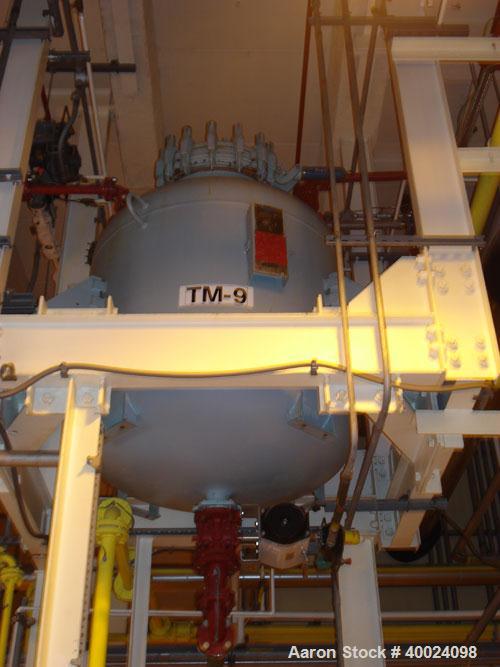 Used: Pfaudler glass lined receiver, 300 gallon(1136 liter), 9125 glass, model CVC-48-300-100. Approximately 48" diameter x 36" staright side, dished top and bottom.Internal rated for 100/fv at 449 d...