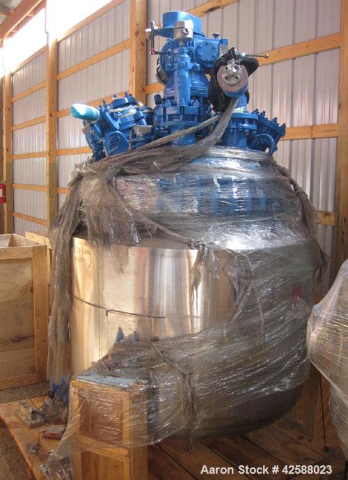 Used Pfaudler Glass Lined Reactor, 200 gallon, model E40-200-100-150. 40" Diameter x 30" straight side. 2:1 Elliptical bolt on head, 2:1 elliptical bottom. Internal rated 100 psi/FV at -20 to 450 deg...