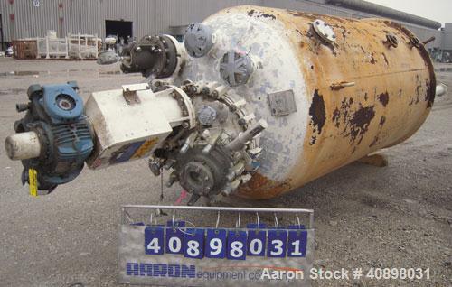 Used Pfaudler Glass Lined Reactor, 1000 gallon, model JCW 54-1000. 5029 white glass with calibration lines. Internal rated 100 psi/fv at 500 deg F, jacket rated 90 psi at 500 deg F. 4RW drive with me...