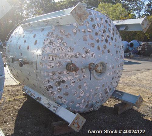 Used Pfaudler K Series Glass Lined Reactor, 2500 gallon, 9129 white glass, model KC-84-2500-100-90. 84" diameter x 94" straight side, dished top and bottom. Internal rated 100 psi/fv at -20 to 450 de...