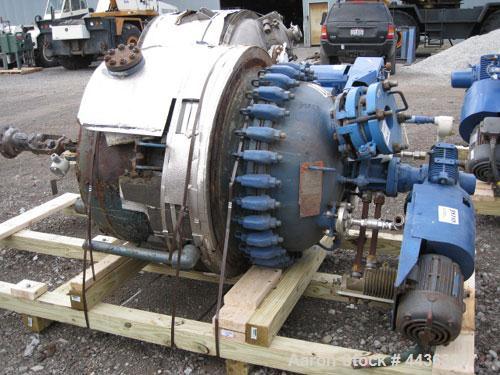 Used Pfaudler Glass Lined Reactor, 100 gallons, model R30-100-150-105, rated 150 psi and full vacuum at 450 F internal, jacketed for 90 psi and full vacuum at 350 F, 2.5 DTW Pfaudler agitator drive w...