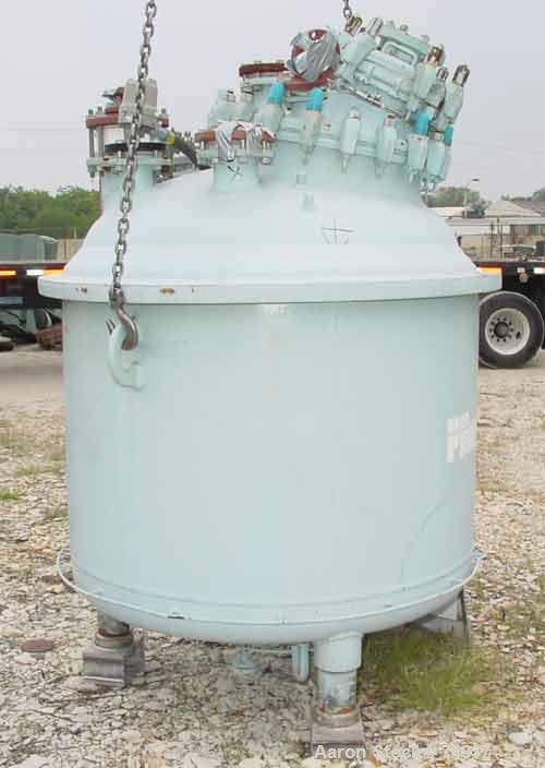USED:Pfaudler closed tank glass lined reactor, model RA48-300,300 gallon, vertical. 9115 glass. 48" diameter x 36" straight side.Semi-elliptical top and bottom. Internal rated 100 psi/FV at 450 deg F...