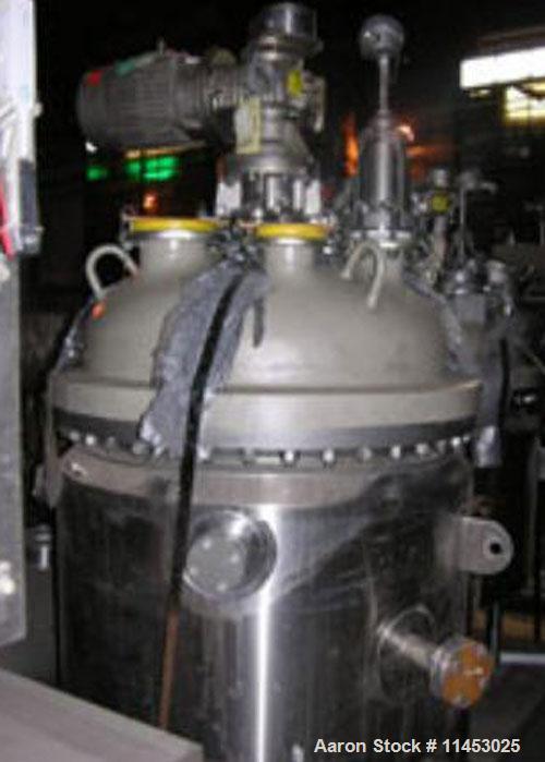 Unused-150 gallon Pfaudler glass lined reactor rated 100 psi and full vacuum @ 450 F internal, jacketed for 90 psi @ 350 deg...