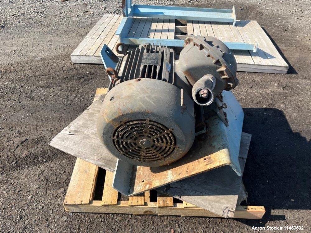 5,000 Gallon Pfaulder Glassed Lined Reactor