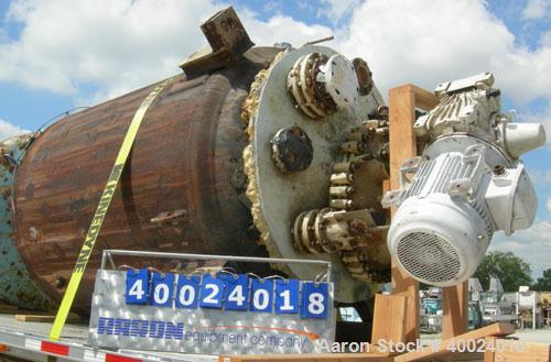 Used Pfaudler Glass Lined Reactor, 1000 gallon, 5025 white glass with calibration lines. Approximately 5' diameter x 6' straight side, dished top and bottom. Internal rated 150 psi and full vacuum at...