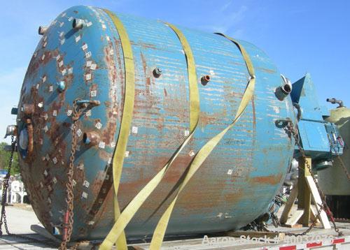 Used Pfaudler Glass Lined Reactor, 3000 gallon, 3315 blue glass, vertical. Approximately 96'' diameter x 84'' straight side, dished top and bottom. Internal rated 100/fv psi at 650 deg F, jacket rate...