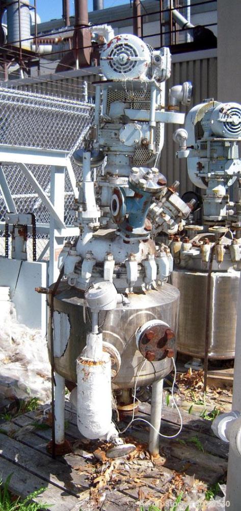 Used: Pfaudler glass lined clamp top reactor, 10 gallon, 9115 glass, vertical. Approximately 16" diameter x 16" straight side, clamp dished top, dished bottom. Internal rated 150/fv psi at 450 deg.f....
