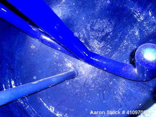 Used Pfaudler Glass Lined Reactor, 300 Gallon, 5015 Blue Glass, Vertical. Internal rated 25 psi and full vacuum at 450 deg F, carbon steel jacket rated 95 psi and full vacuum at 350 deg F. 4DTW Pfaud...