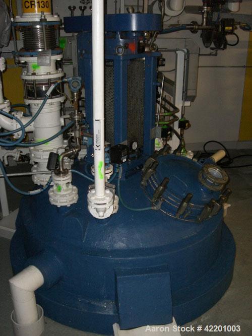 Used Pfaudler Glass Lined Reactor, 660 gallon (2,500 liter), vertical. Welded dished top and bottom. Internal rated 6.6 bar/full vacuum (95 psi/FV) at -29 to 200 deg C (-20 to 392 F). Mild steel jack...