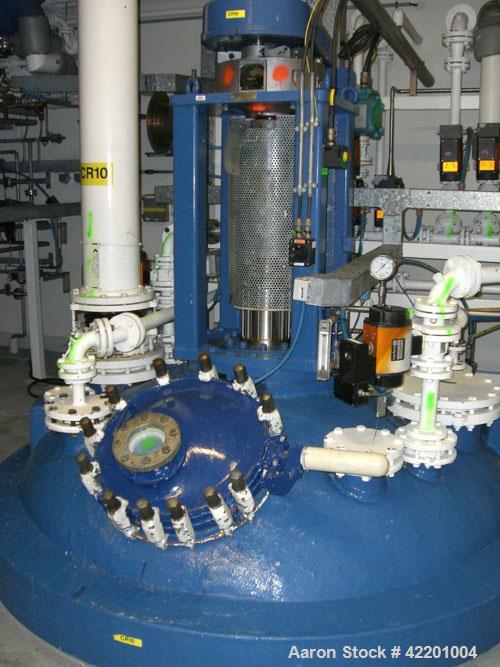 Used Pfaudler Glass Lined Reactor, 2114 gallon (8,000 liter), 9145 white glass, vertical. Welded dished top and bottom. Internal rated 6.6 bar/full vacuum (95 psi/FV) at -29 to 200 deg C (-20 to 392 ...