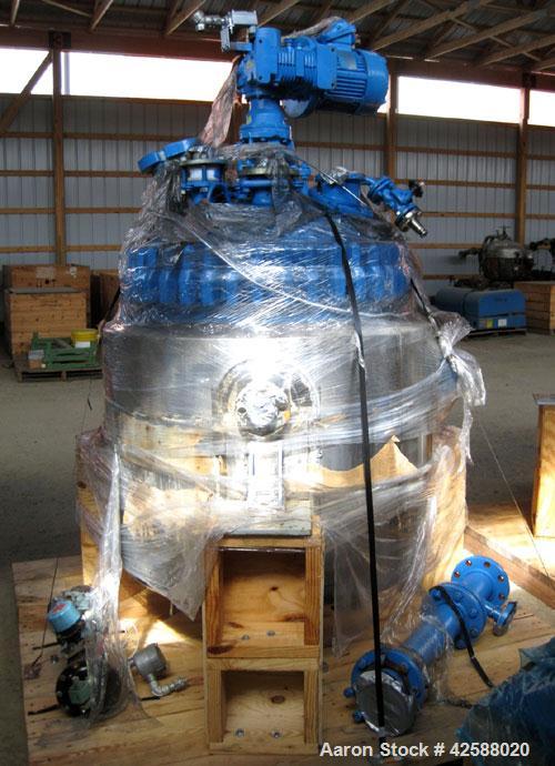 Used Pfaudler Glass Lined Reactor, 100 gallon, model E32-100-100-150. 32" Diameter x 24" straight side. 2:1 Elliptical bolt on head, 2:1 elliptical bottom. Internal rated 100 psi/FV at -20 to 450 deg...