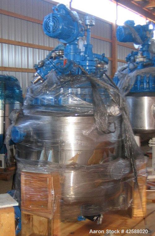 Used Pfaudler Glass Lined Reactor, 100 gallon, model E32-100-100-150. 32" Diameter x 24" straight side. 2:1 Elliptical bolt on head, 2:1 elliptical bottom. Internal rated 100 psi/FV at -20 to 450 deg...