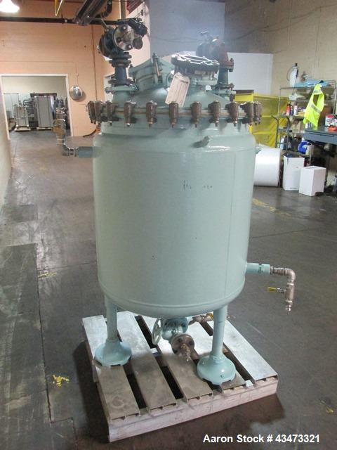 Used Pfaudler Glass Lined Reactor, 100 Gallon, 3315 Glass. Removable dome top, dish bottom. Internal rated 25 psi & Full Vacuum at 650 degrees F. Jacket rated 75 psi at 350 degrees F. Mounted on legs...