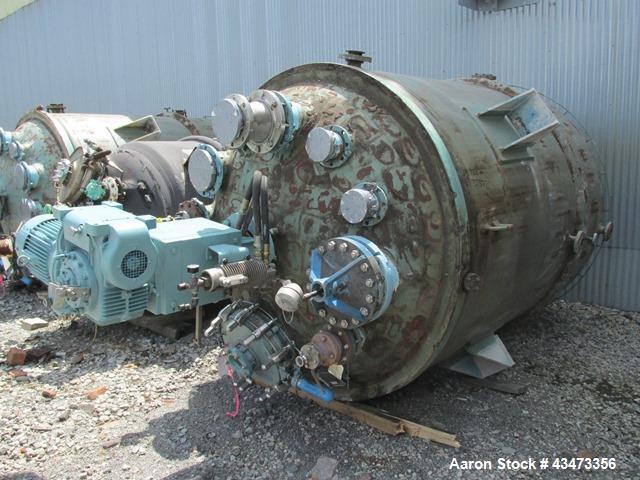Used Pfaudler Glass Lined Reactor, 2000 Gallon. Internal rated 100 psi & Full Vacuum at 450 degrees F. Jacket rated 90 psi at 500 degrees F. 20hp Pfaudler RW agitator drive with mechanical seal, 230/...