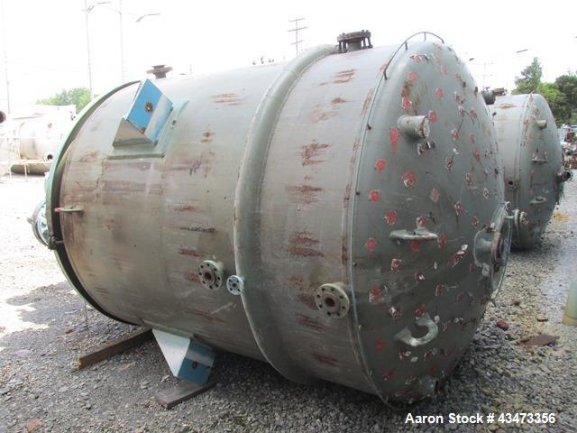 Used Pfaudler Glass Lined Reactor, 2000 Gallon. Internal rated 100 psi & Full Vacuum at 450 degrees F. Jacket rated 90 psi at 500 degrees F. 20hp Pfaudler RW agitator drive with mechanical seal, 230/...