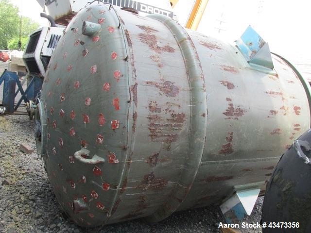 Used Pfaudler Glass Lined Reactor, 2000 Gallon. Internal rated 100 psi & Full Vacuum at 450 degrees F. Jacket rated 90 psi at 500 degrees F. 20hp Pfaudler RW agitator drive with mechanical seal, 230/...