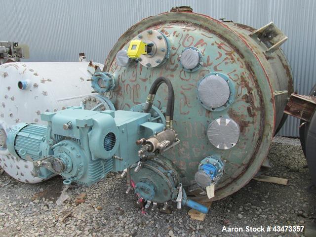 Used Pfaudler Glass Lined Reactor, 2000 Gallon. Internal rated 100 psi & Full Vacuum at 450 degrees F. Jacket rated 90 psi at 500 degrees F. 20hp Pfaudler RW agitator drive with mechanical seal, 230/...