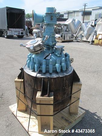 Used Pfaudler Glass Lined Reactor, 30 Gallon, 5019 Glass. Internal rated 100 psi & Full Vacuum at 450 degrees F. Jacket rated 150 psi at 520 degrees F. DTW Pfaudler agitator drive. Serial# R190-0414,...
