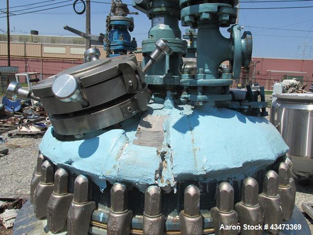 Used Pfaudler Glass Lined Reactor, 100 Gallon. Internal rated 150 psi & Full Vacuum at 450 degrees F, vessel top rated 100 psi & Full Vacuum at 450 degrees F. Jacket rated 150 psi at 520 degrees F. 2...