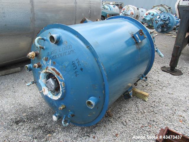 Pfaudler Glass Lined Reactor, 500 Gallon. Internal rated 100 psi & Full Vacuum at 450 degrees F. Jacket rated 100 psi at 450 degrees F. 10hp 4DTW Pfaudler agitator drive with mechanical seal, 230/460...