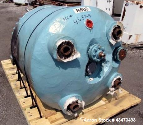Used Pfaudler Glass Lined Reactor, 200 Gallon, 5015 Glass. Internal rated 25 psi & Full Vacuum at 450 degrees F. Jacket rated 90 psi at 350 degrees F. Size 4 Pfaudler agitator drive with mechanical s...