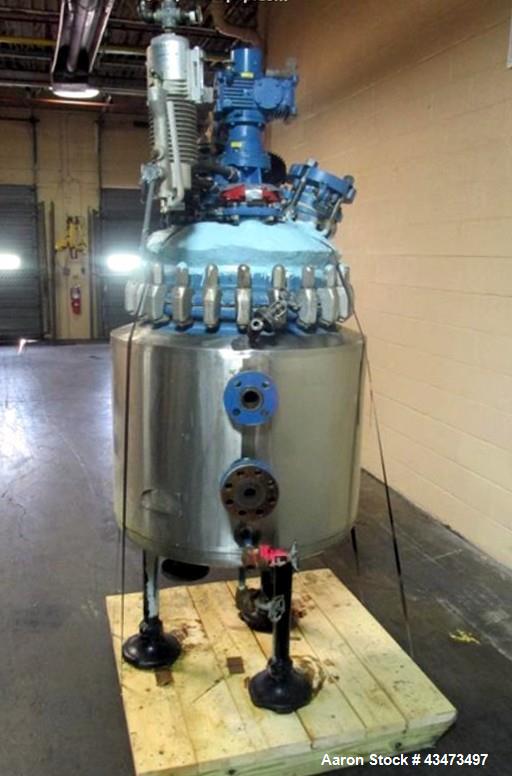 Used Pfaudler Glass Lined Reactor, 50 Gallon, 5019 Glass. Internal rated 100 psi & Full Vacuum at 450 degrees F. Jacket rated 150 psi at 520 degrees F. 2.5 DTW Pfaudler agitator drive with mechanical...