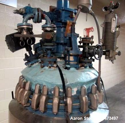 Used Pfaudler Glass Lined Reactor, 50 Gallon, 5019 Glass. Internal rated 100 psi & Full Vacuum at 450 degrees F. Jacket rated 150 psi at 520 degrees F. 2.5 DTW Pfaudler agitator drive with mechanical...
