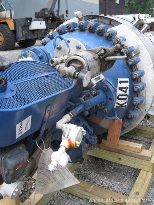 Used Pfaudler Glass Lined Reactor, 100 gallon, 32" diameter x 33" straight side, rated 100 psi and full vacuum at 450 F internal, jacketed for 90 psi and full vacuum at 350 F, 2.5 DTW Pfaudler agitat...