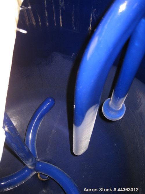 Used Pfaudler Glass Lined Reactor, 100 gallon, 32" diameter x 33" straight side, rated 100 psi and full vacuum at 450 F internal, jacketed for 90 psi and full vacuum at 350 F, 2.5 DTW Pfaudler agitat...
