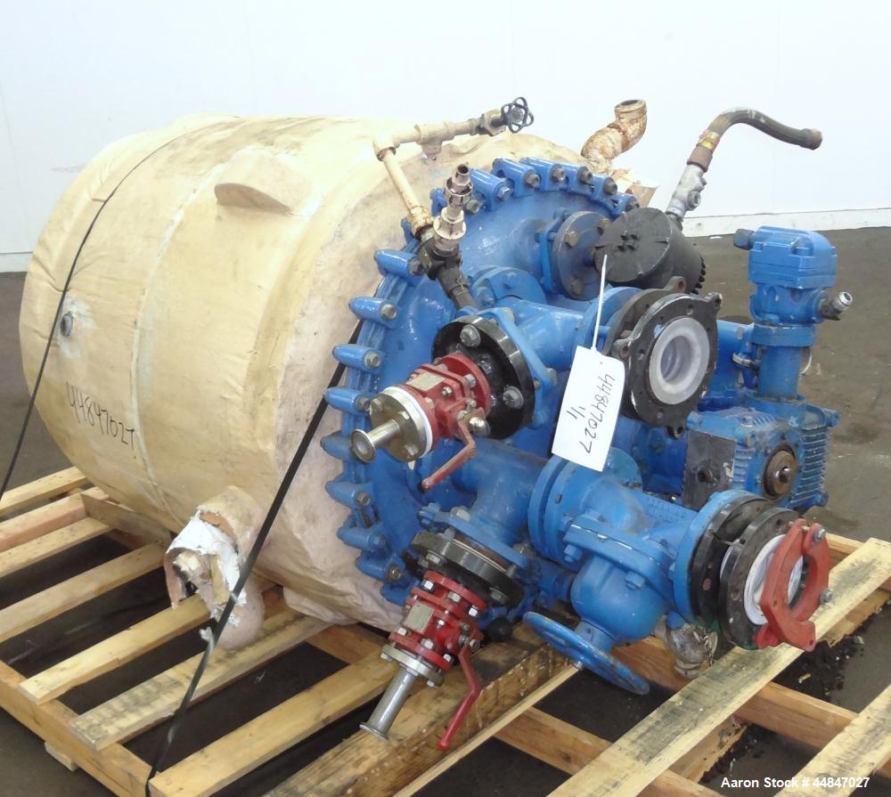 Used Pfaudler Clamp Top Glass Lined Reactor, 100 Gallon, 9119 Blue Glass, Vertical.  Approximately 30" diameter x 36" straight side, dished clamp top, dish bottom.  Internal rated 25/full vacuum psi ...
