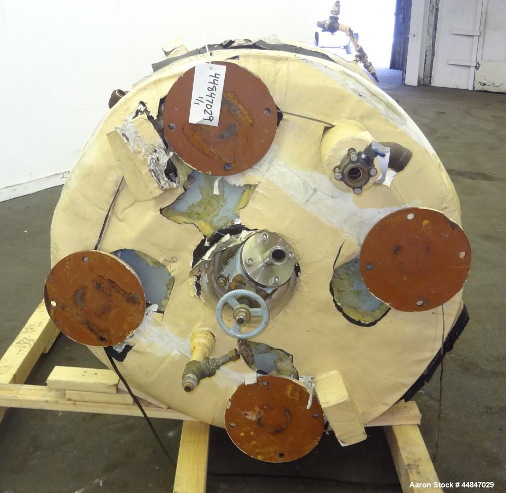 Used Pfaudler Clamp Top Glass Lined Reactor, 200 Gallons, 9115 Blue Glass, Vertical.  Approximately 40" diameter x 36" straight side, dished clamp top, dish bottom.  Internal rated 100/full vacuum ps...