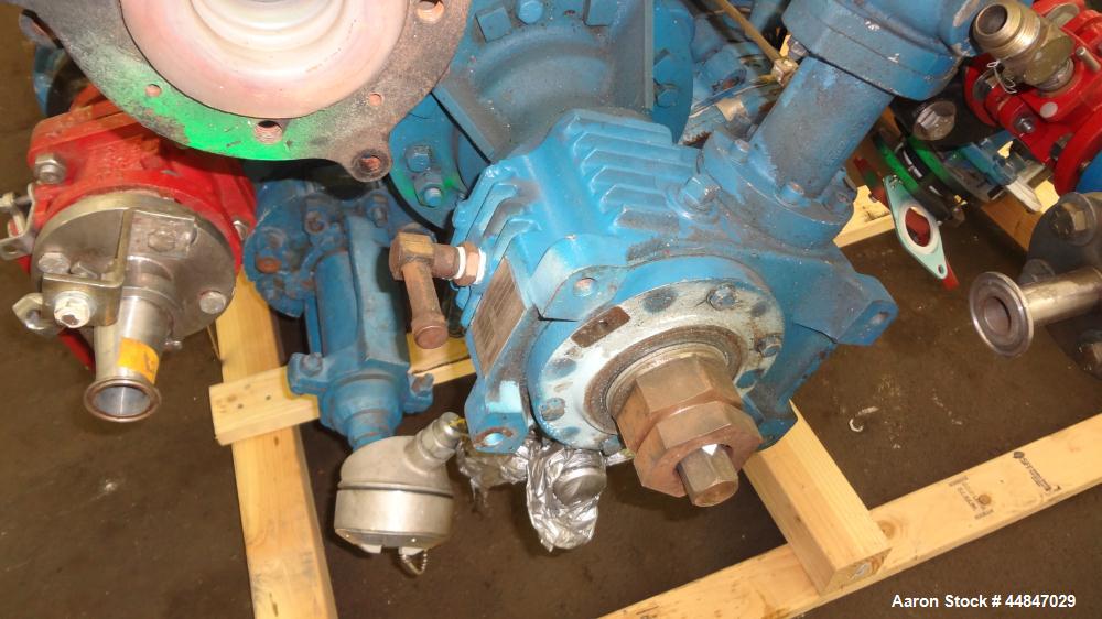 Used Pfaudler Clamp Top Glass Lined Reactor, 200 Gallons, 9115 Blue Glass, Vertical.  Approximately 40" diameter x 36" straight side, dished clamp top, dish bottom.  Internal rated 100/full vacuum ps...