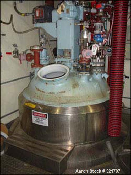 USED: 500 gallon Pfaudler glass lined reactor rated 100 psi @ 450 deg F internal, jacketed for 100 psi @ 450 deg F. 3.5 RW Pfaudleragitator drive with mechanical seal, 5 hp 460 volt XP motor, 4 blade...