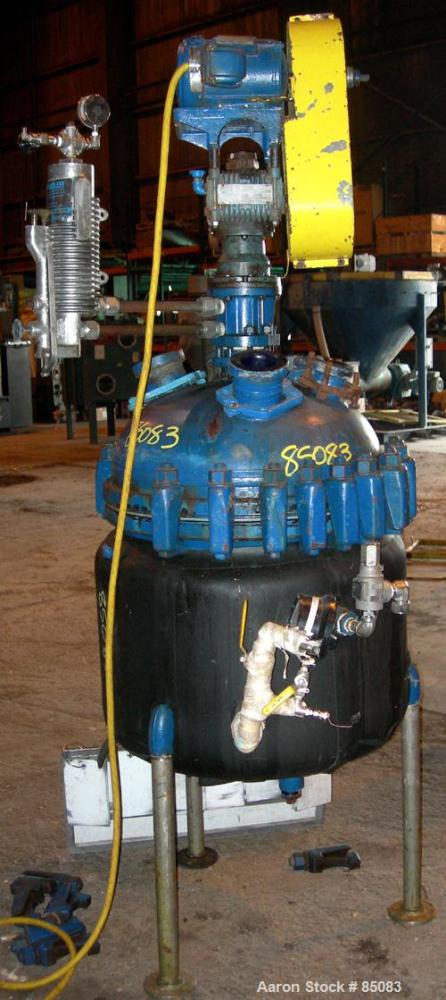 USED: Pfaudler 50 gallon glass lined reactor, 6115 glass. 24" diameter x 18" deep, bolt on dished top, dish bottom. Internal rated 400 at 650 deg F, carbon steel jacket rated 50 psi at 350 deg F. Pfa...