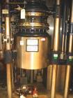 Tren reactor de vidrio R & M Italia de 160 litros usado con reactor revestido de vidrio de 160 litros, plato extraíble, fond...