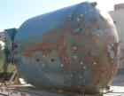 Used Pfaudler Glass Lined Reactor, 3000 gallon, 3315 blue glass, vertical. Approximately 96'' diameter x 84'' straight side, dished top and bottom. Internal rated 100/fv psi at 650 deg F, jacket rate...