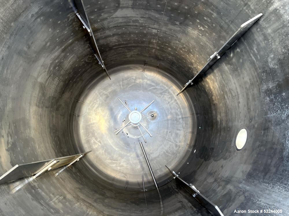 IAF 300 Gallon 316 Stainless Steel Agitated Fermentor / Reactor