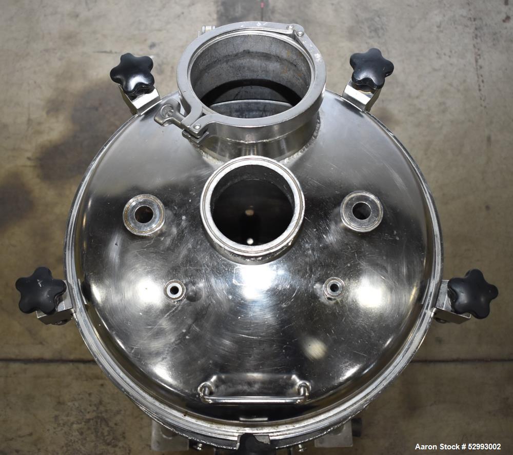 Used Alloy Products 30 Gallon Pressure Vessel / Mix Tank, Stainless Steel, Vertical. Approximate 18" diameter x 28" straight side. Hinge dished top, dished bottom. Internal rated 50 psi at -20 to 200...