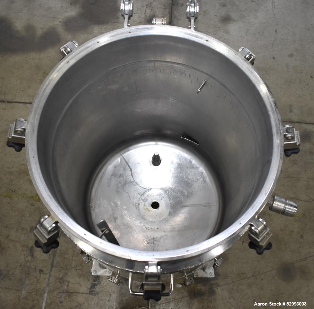 Used Alloy Products 60 Gallon Pressure Vessel / Mix Tank, Stainless Steel, Vertical. Approximate 24" diameter x 30" straight side. Hinge dished top, dished bottom. Internal rated 50 psi at -20 to 300...