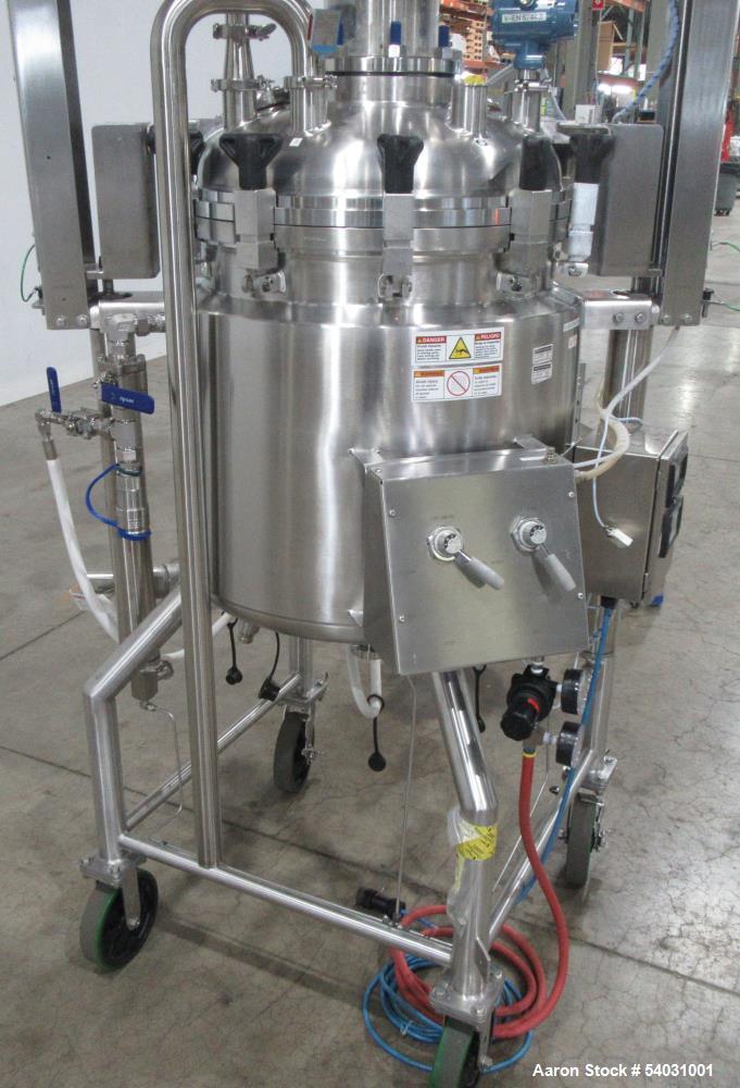Buy Used Apache Stainless Agitated Reactor – 200 Liter, 316/304 SS, Vertical