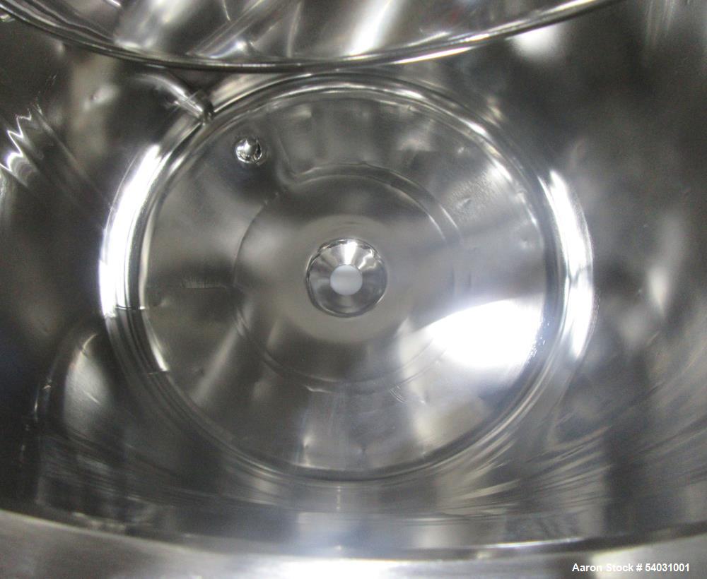 Buy Used Apache Stainless Agitated Reactor – 200 Liter, 316/304 SS, Vertical