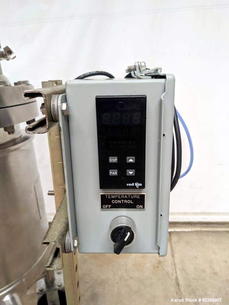 Used B and G Machine Reactor, Approximate 15 Gallon, 316L Stainless Steel, Vertical. Approximate 14" diameter x 19" straight side. Dished bolt-on top, dished bottom. Internal rated 145 psi/FV at -20 ...