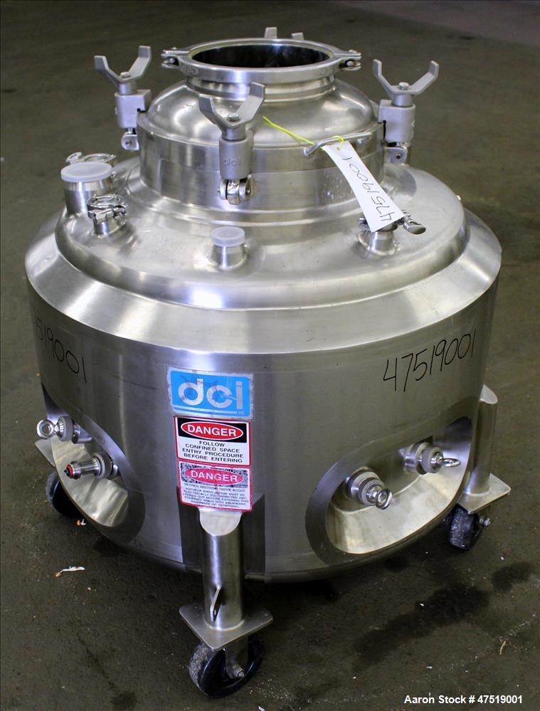 Used- DCI Reactor, 68.6 Gallons (260 Liter), 316L Stainless Steel, Vertical.