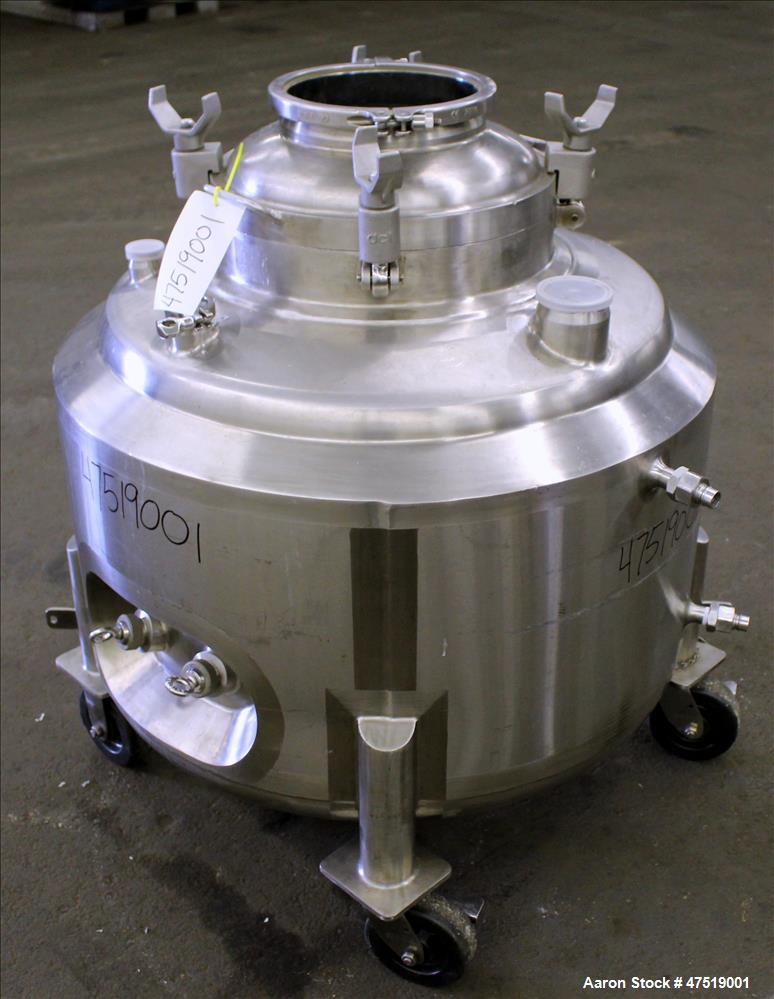 Used- DCI Reactor, 68.6 Gallons (260 Liter), 316L Stainless Steel, Vertical.