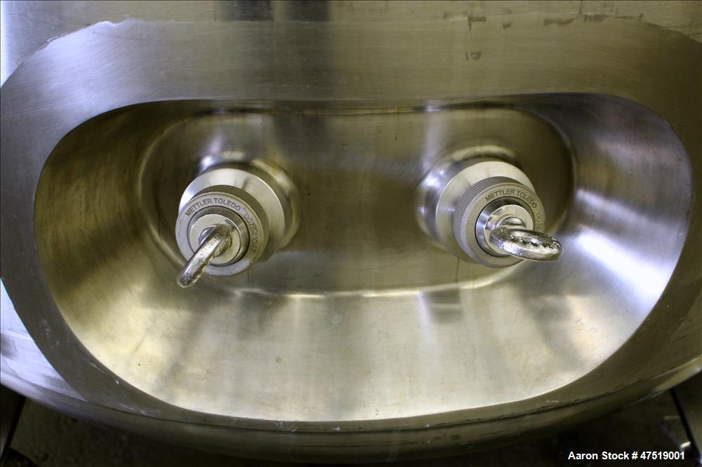 Used DCI Reactor, 68.6 Gallons (260 Liter), 316L Stainless Steel, Vertical.