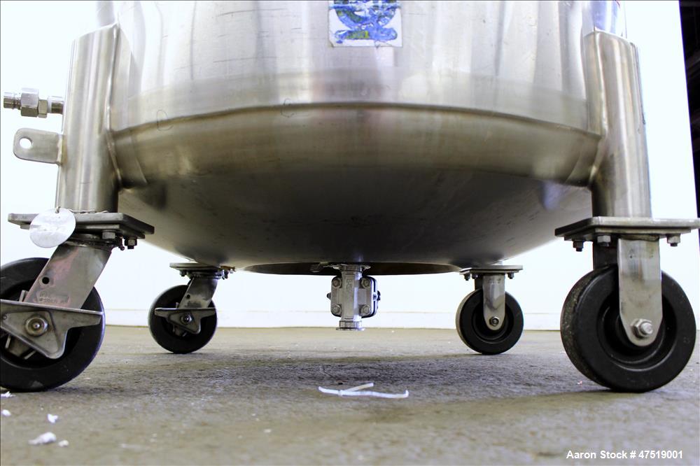Used DCI Reactor, 68.6 Gallons (260 Liter), 316L Stainless Steel, Vertical.