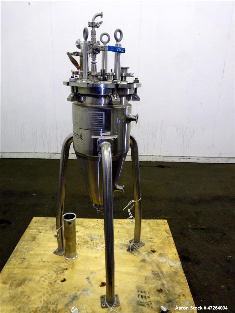 Used Paul Mueller Reactor, 25 Liters (6.6 Gallon), 316 Stainless Steel