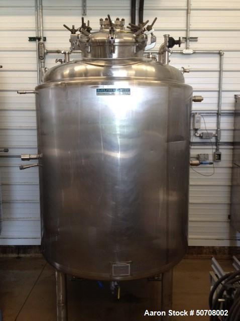 Used- Mueller "F" Tank, 1600 Liter (422 Gallon)