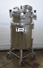 Used Alloy Products 30 Gallon Pressure Vessel / Mix Tank, Stainless Steel, Vertical. Approximate 18